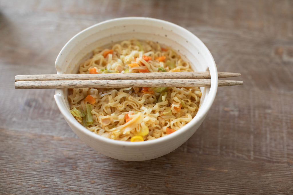 Ribbed Ceramic Speckled Ramen Bowl
