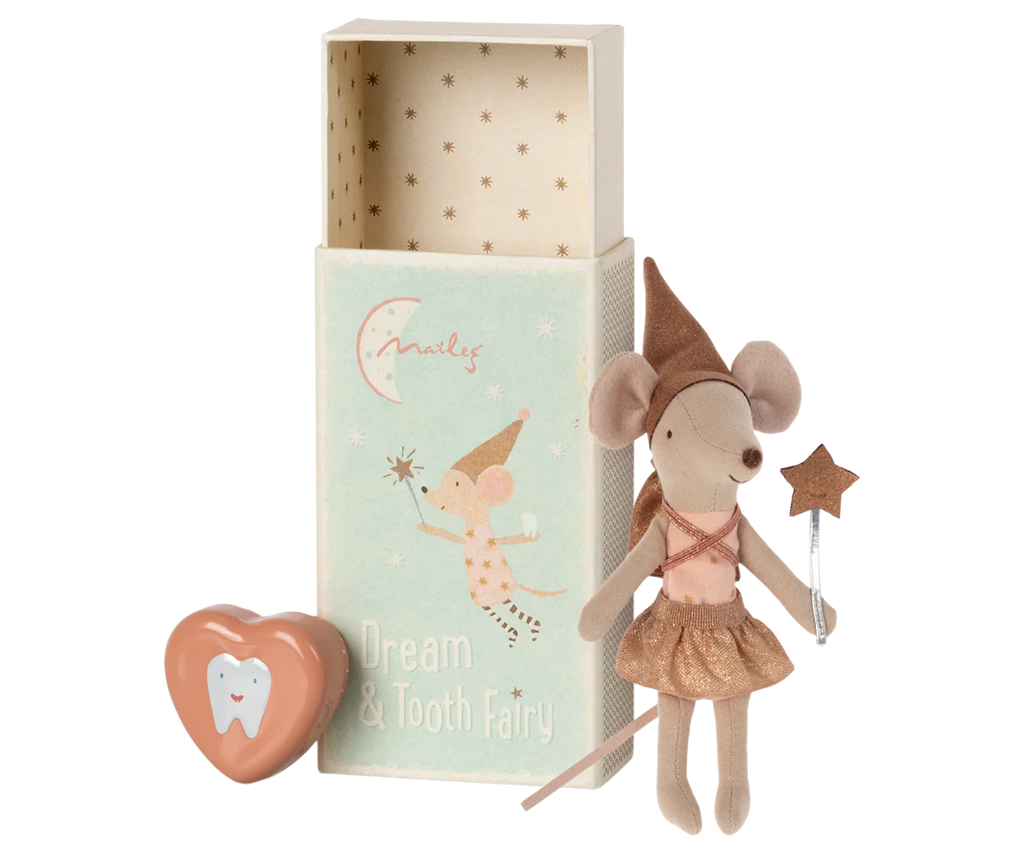 Tooth fairy mouse in matchbox-