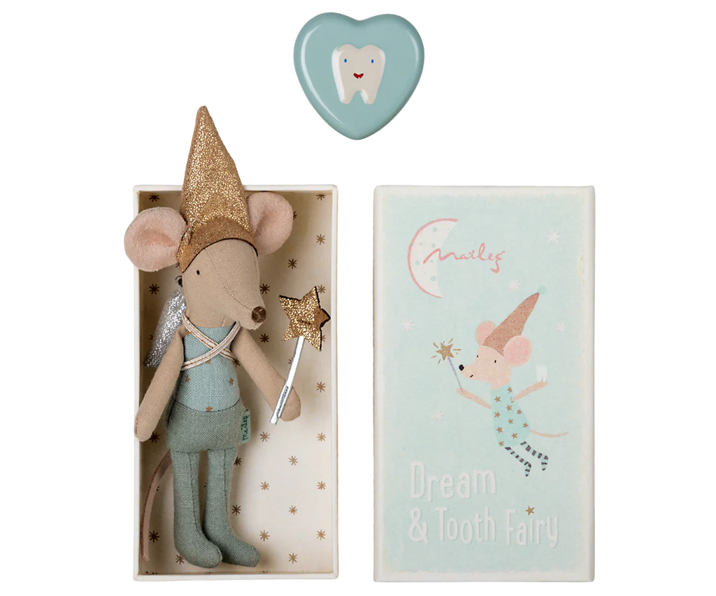 Tooth fairy mouse in matchbox-