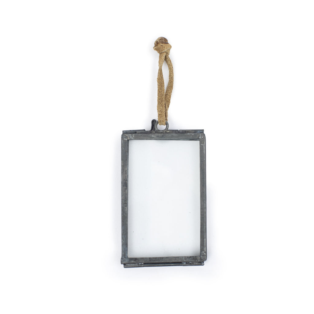 2" x 3" Hanging Frames