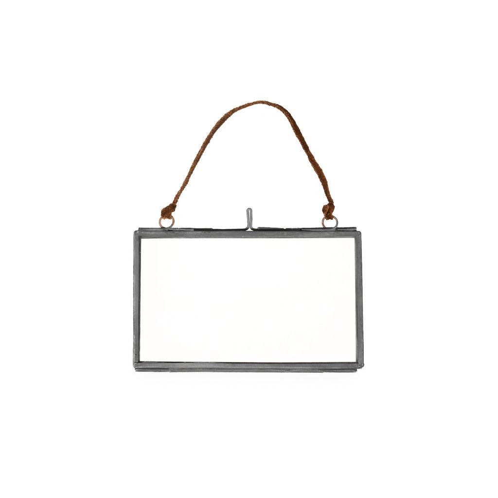 3" x 5" Hanging Metal Frames