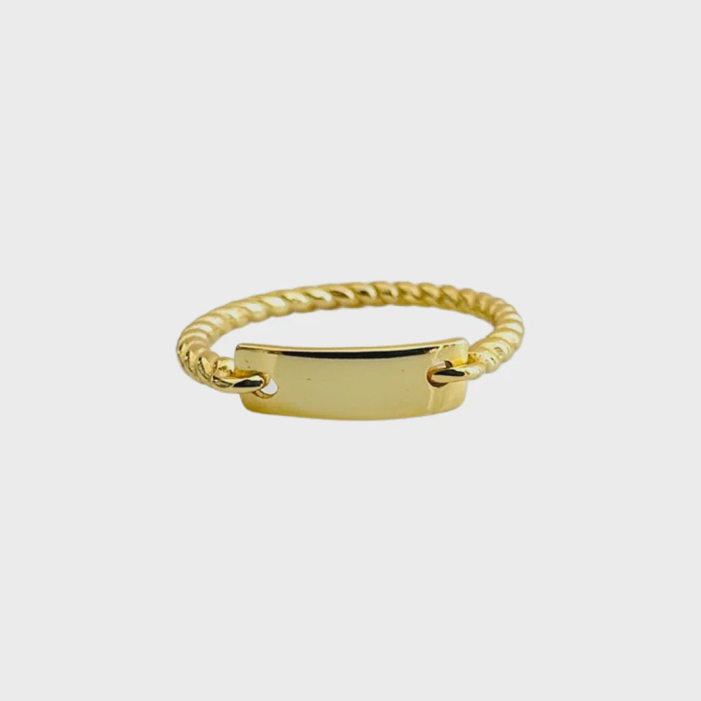 Plaque Ring