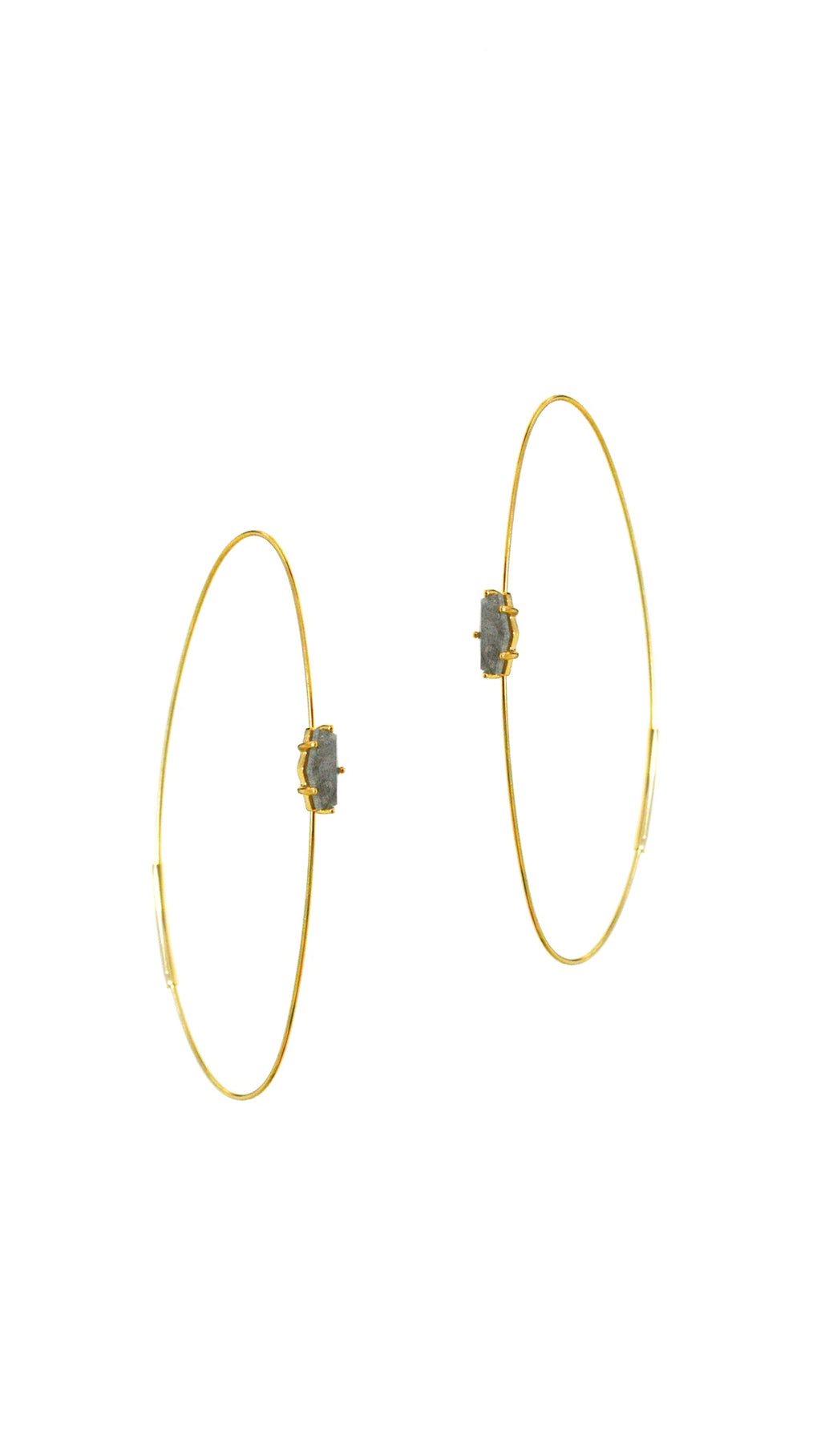 Elongated Hoop With Single Stone