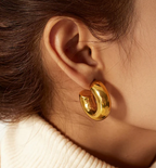 Chunky Gold Huggies